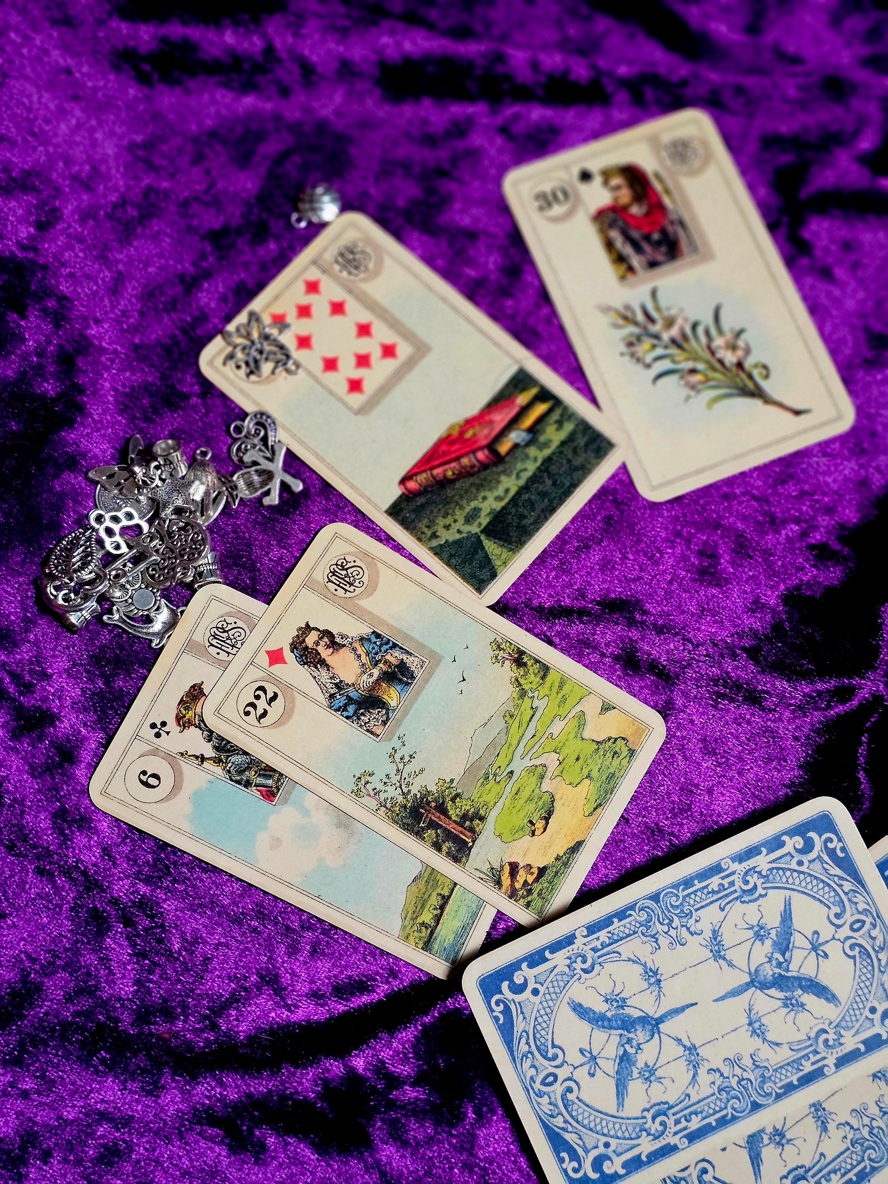 3 questions cartomancie par mail