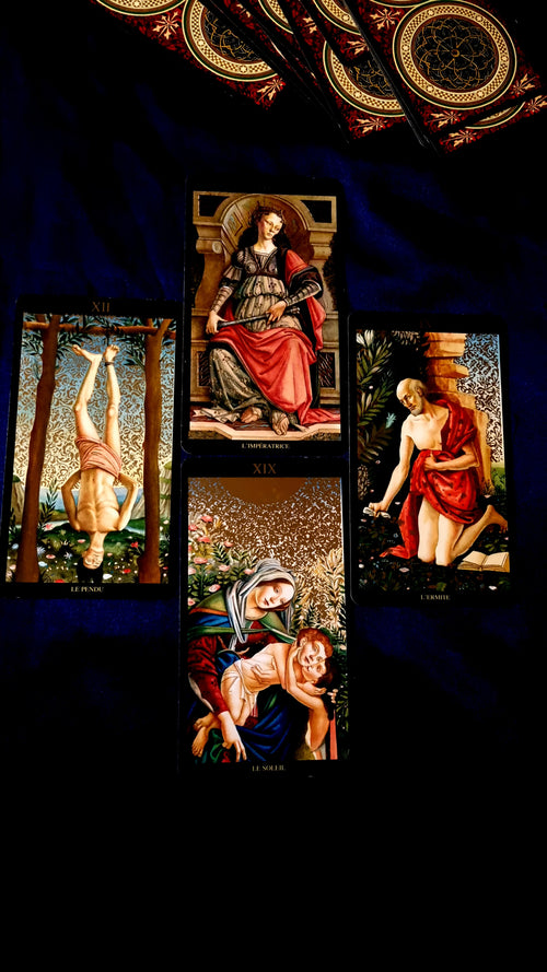 3 questions cartomancie-voyance par mail